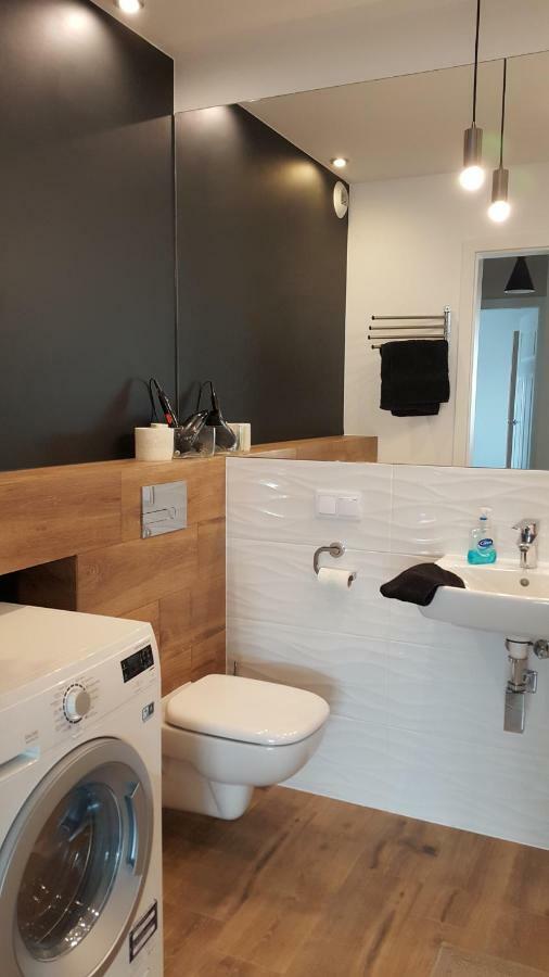 Apartament Widokowy Lotnicza Apartament *